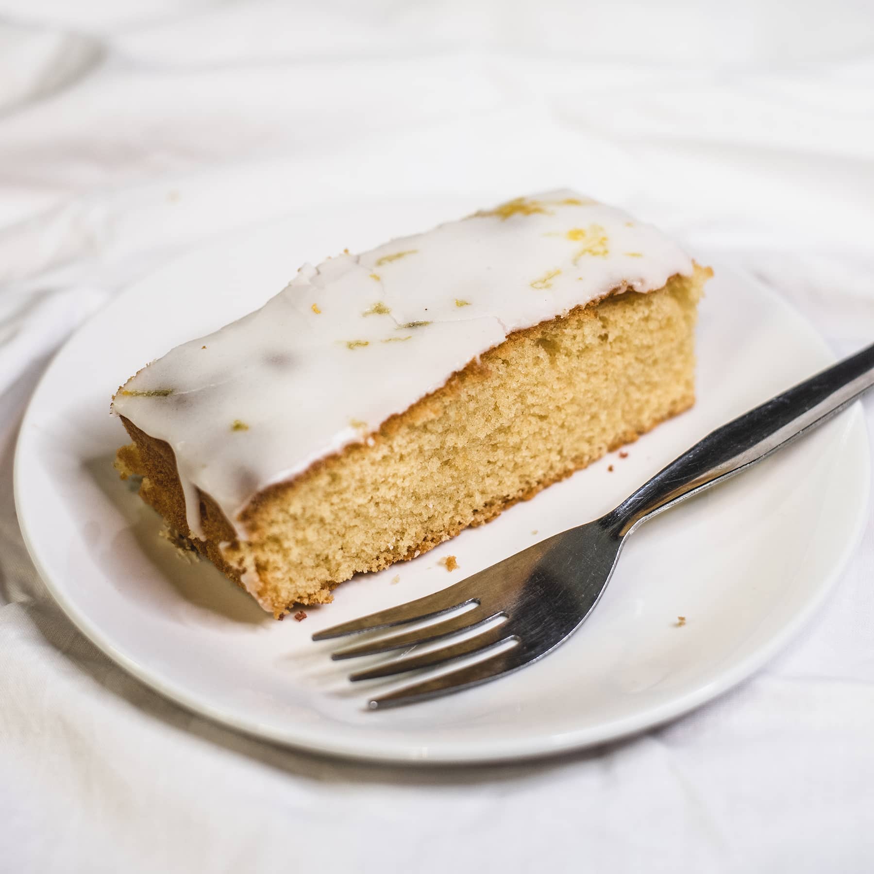 Rob and Steve's Confectioners: Buttercream Slices: Lemon Drizzle Rob and Steve's Confectioners